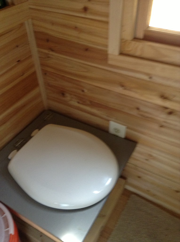 Best Composting Toilet for Off-Grid consider size and capacity